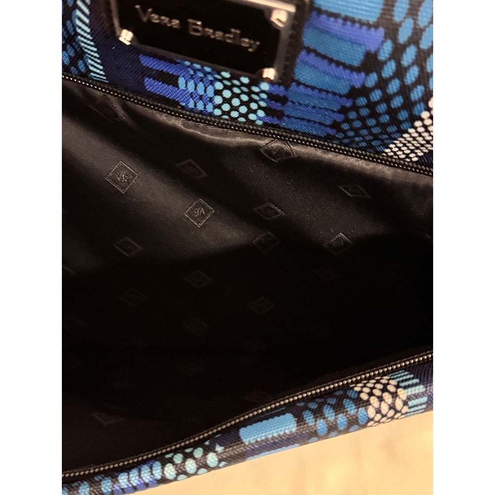 Vera Bradley Large Travel Bag Weekender Luggage Blue Pattern - Picture 7 of 13